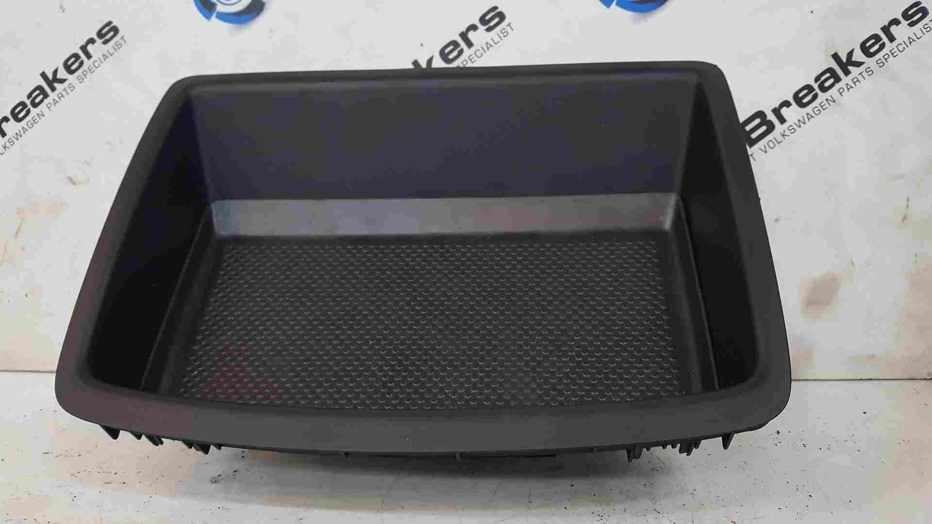 Volkswagen Golf MK5 2003-2009 Dashboard Centre TOP Storage Tray MAT 1K0857921B