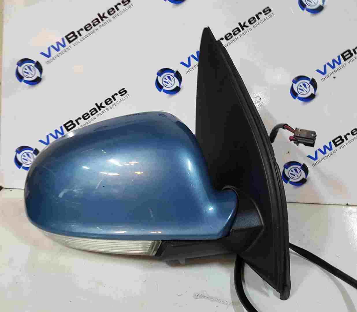 Volkswagen Golf MK5 2003-2009 Drivers OS Wing Mirror Blue LA5S