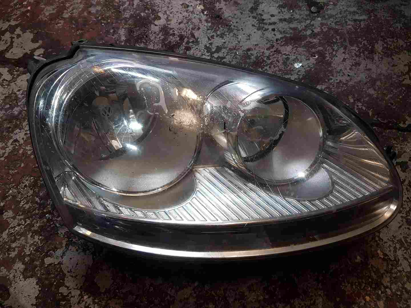 Volkswagen Golf MK5 2003-2009 Drivers OSF Front Headlight 1K6941006q Laqour Peel