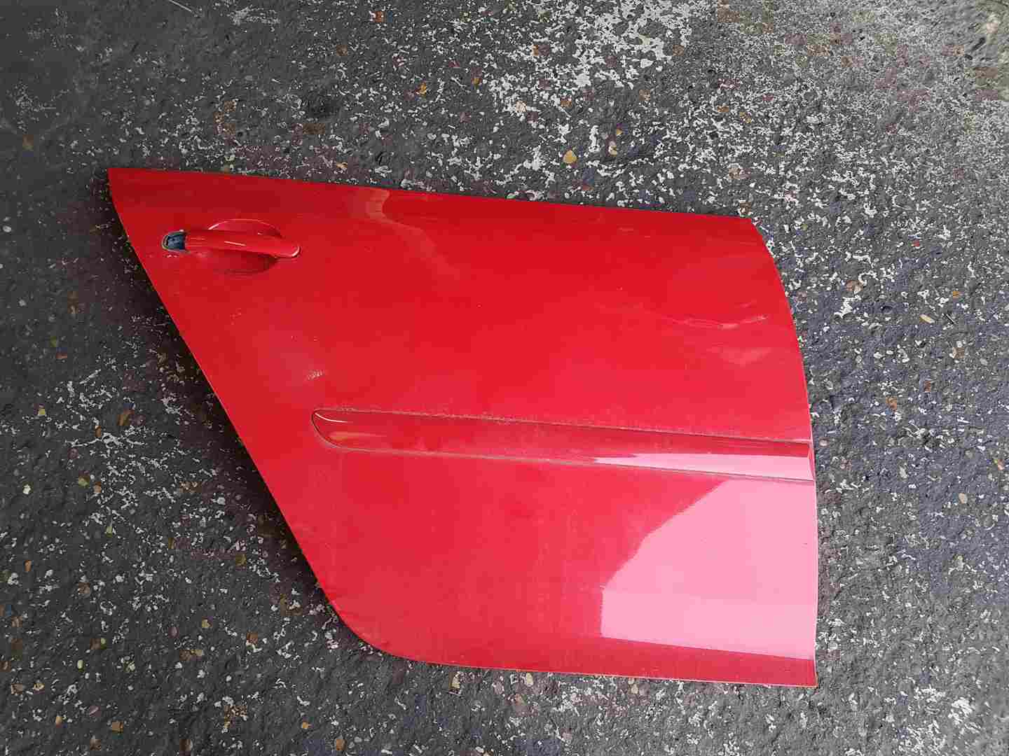 Volkswagen Golf MK5 2003-2009 Drivers OSR Rear Door RED Ly3d Skin