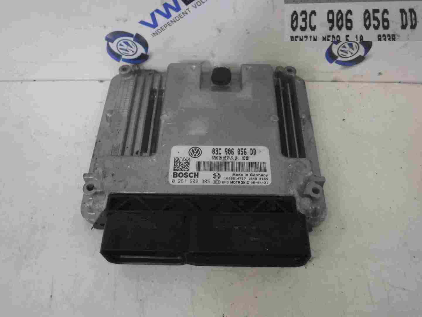 Volkswagen Golf MK5 2003-2009 Engine Control Unit ECU 03C906056DD