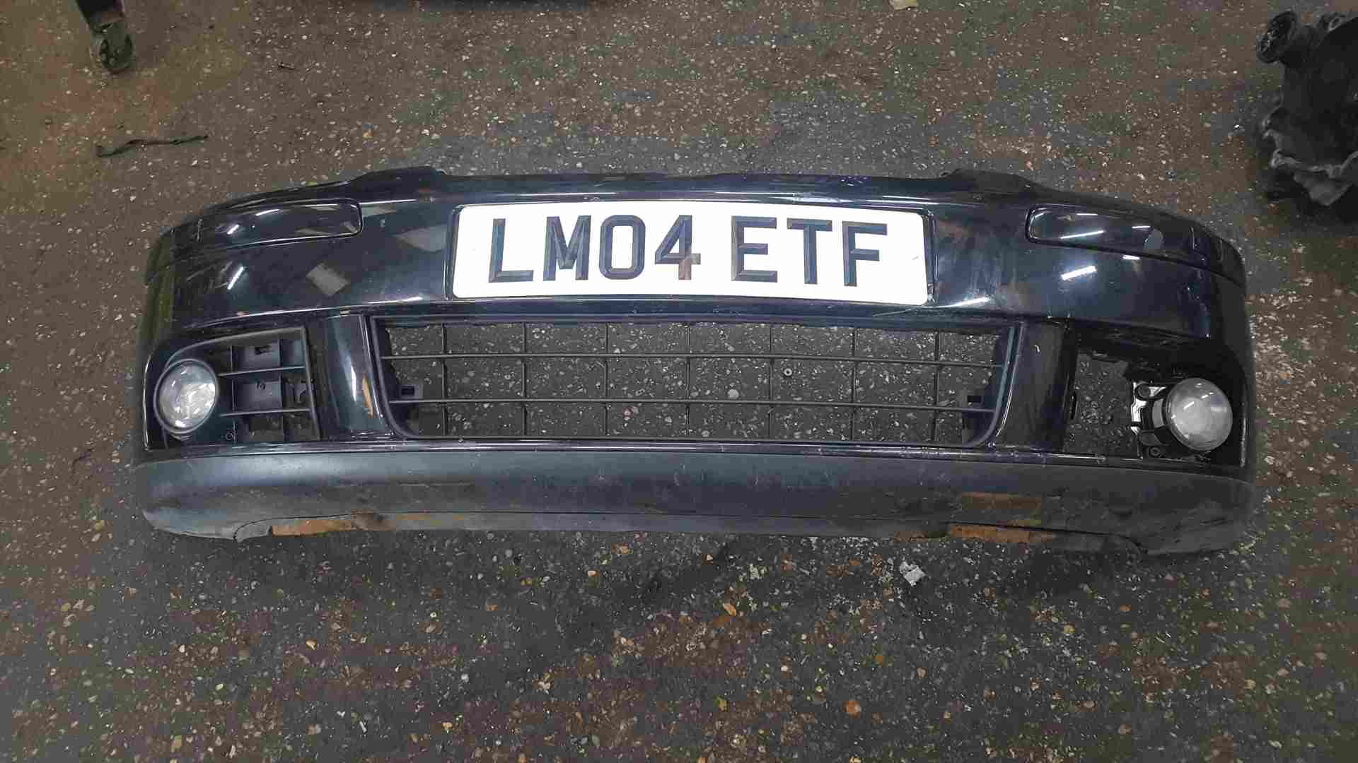 Volkswagen Golf MK5 2003-2009 Front Bumper Black LC9Z