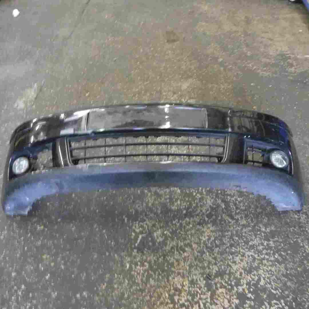 Volkswagen Golf MK5 2003-2009 Front Bumper Black LC9Z