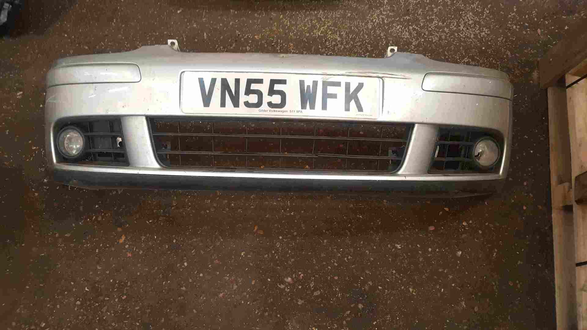 Volkswagen Golf MK5 2003-2009 Front Bumper Silver LA7W