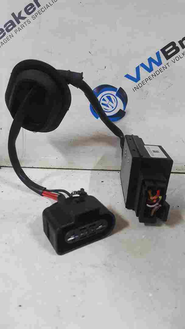 GENUINE VW FUEL Pump Relay FDB9501 1K0906093B 1K0906093D