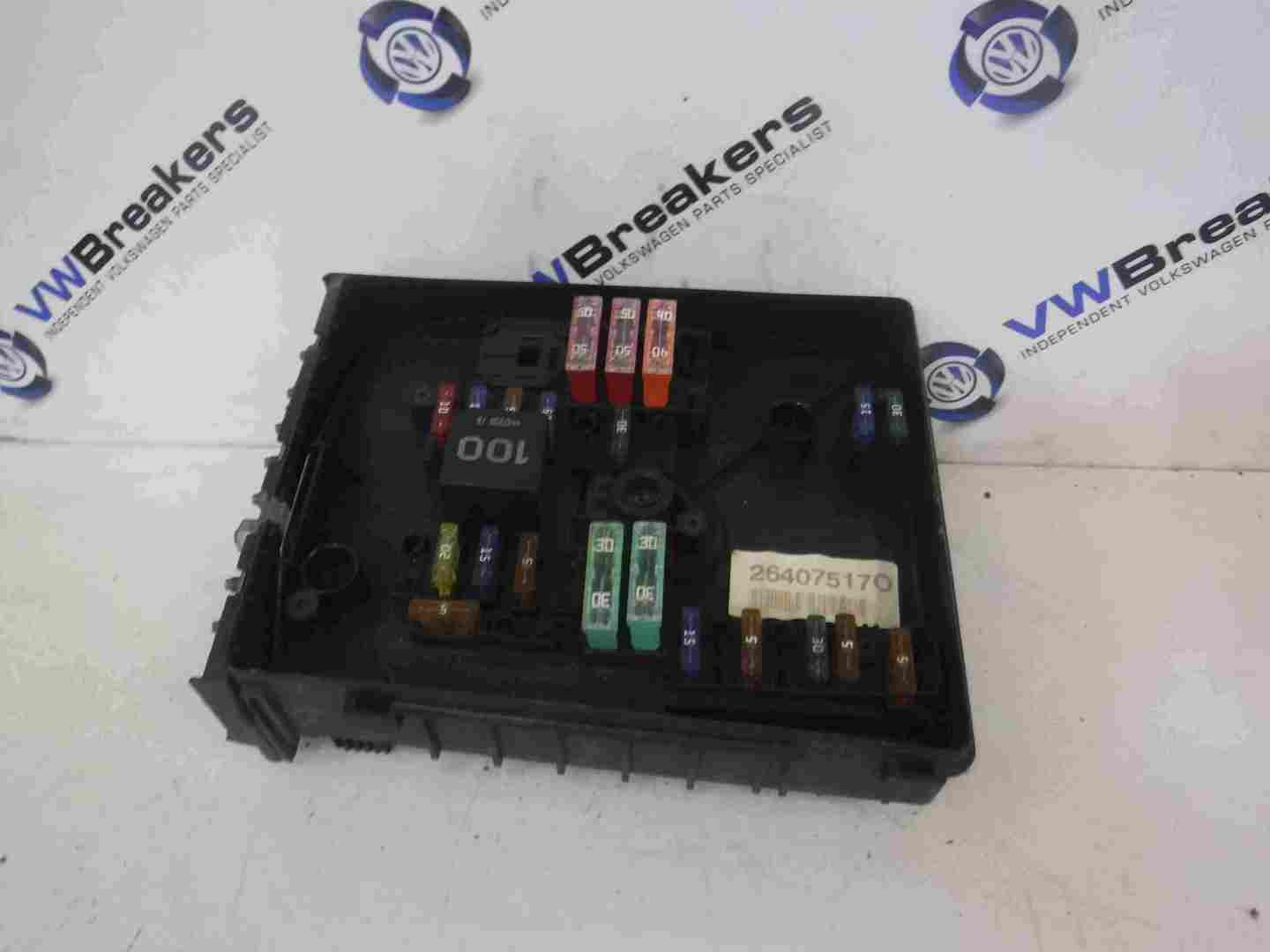 Volkswagen Golf MK5 2003-2009 Fuse Box 1K0937125A