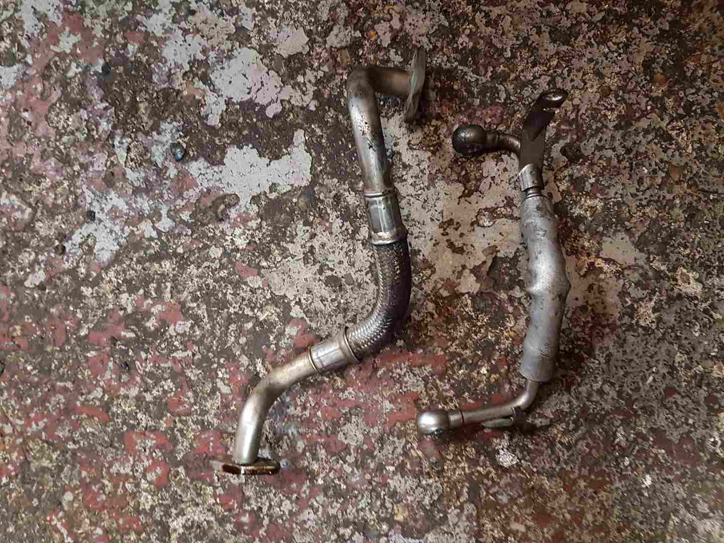 Volkswagen Golf MK5 2003-2009 GTI 2.0 TFSi  OIL Return Pipes BYD