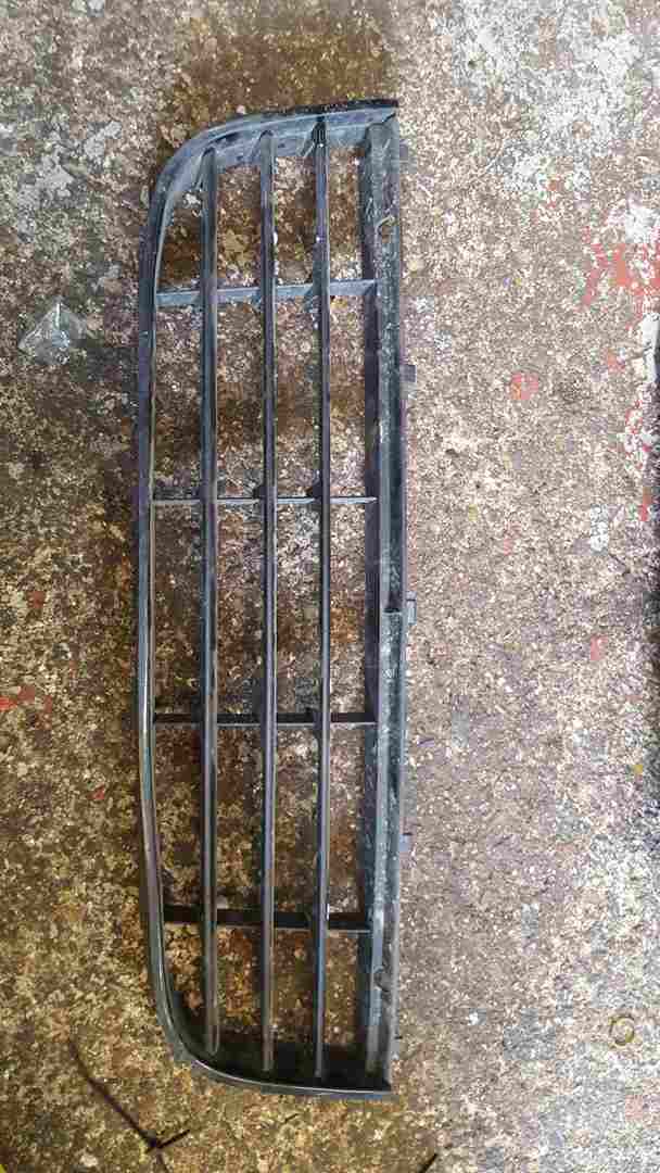 Volkswagen Golf MK5 2003-2009 Gt TDI Front Bottom Grill Insert 1K0853677C