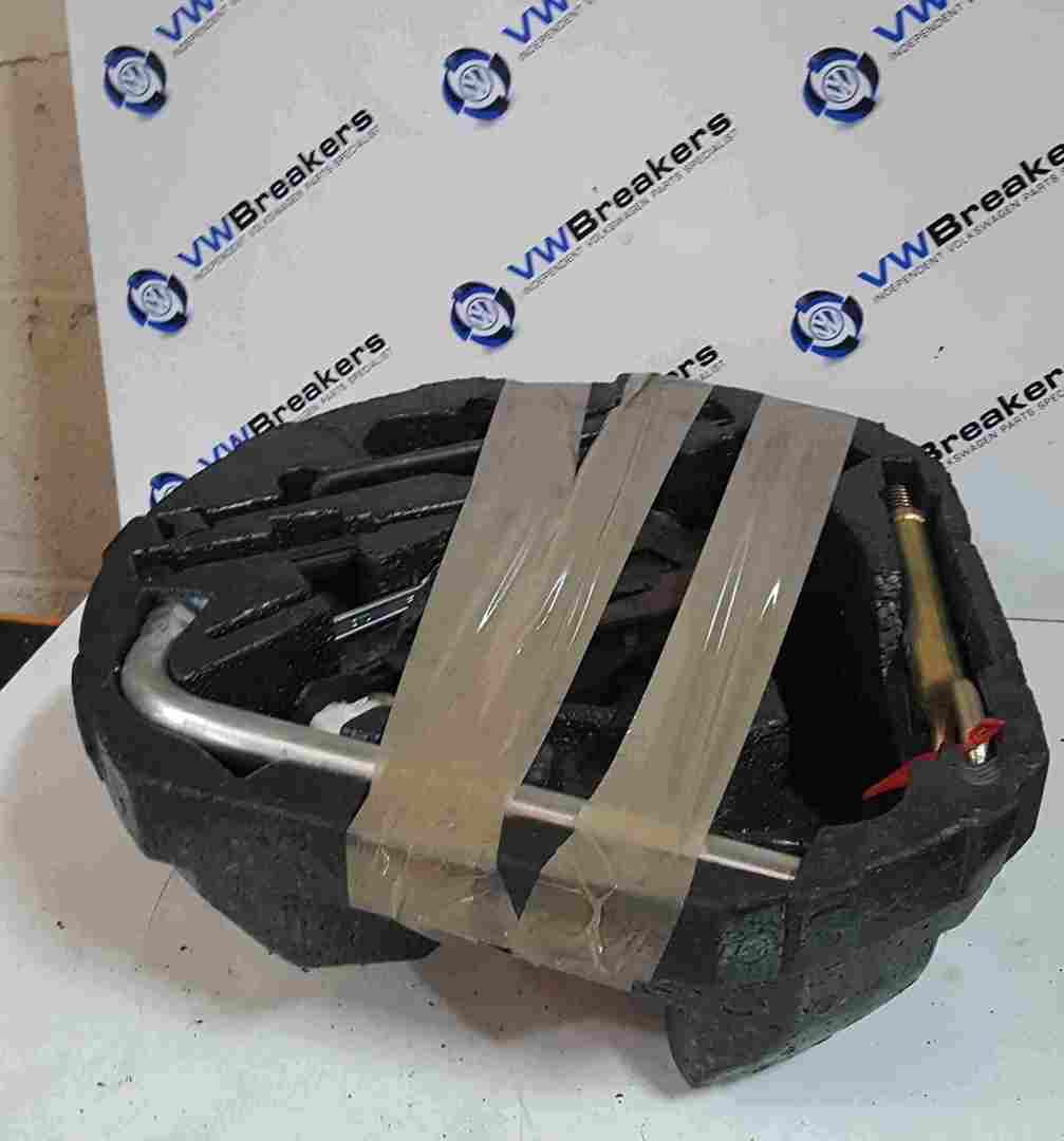 Volkswagen Golf MK5 2003-2009 Jack Set