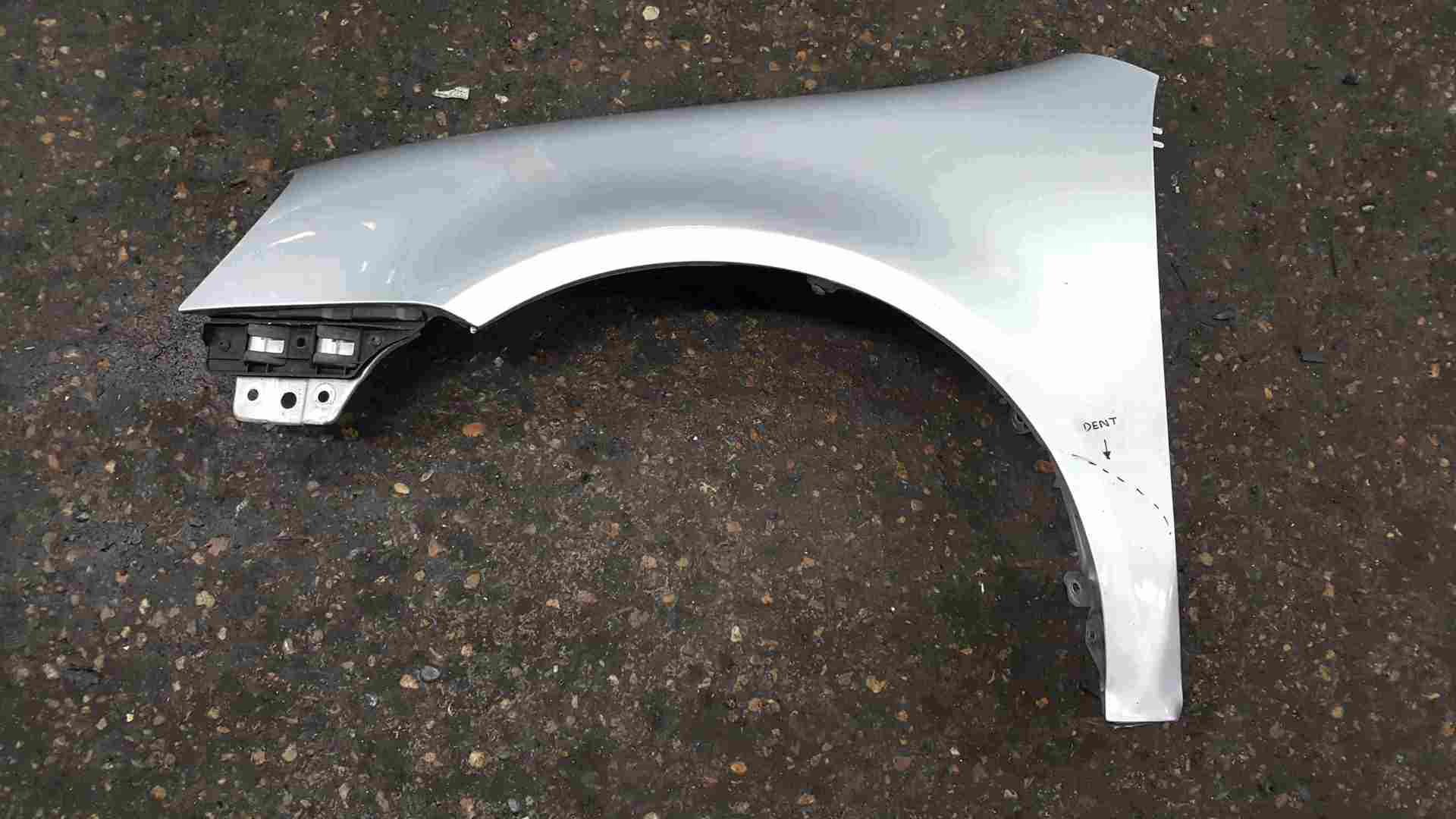 Volkswagen Golf MK5 2003-2009 Passenger NS Wing Silver LA7W