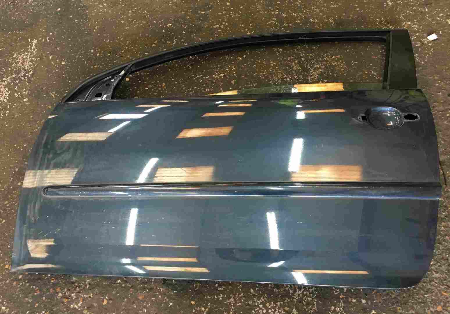 Volkswagen Golf MK5 2003-2009 Passenger NSF Front Door Blue Grey LC5F 3dr