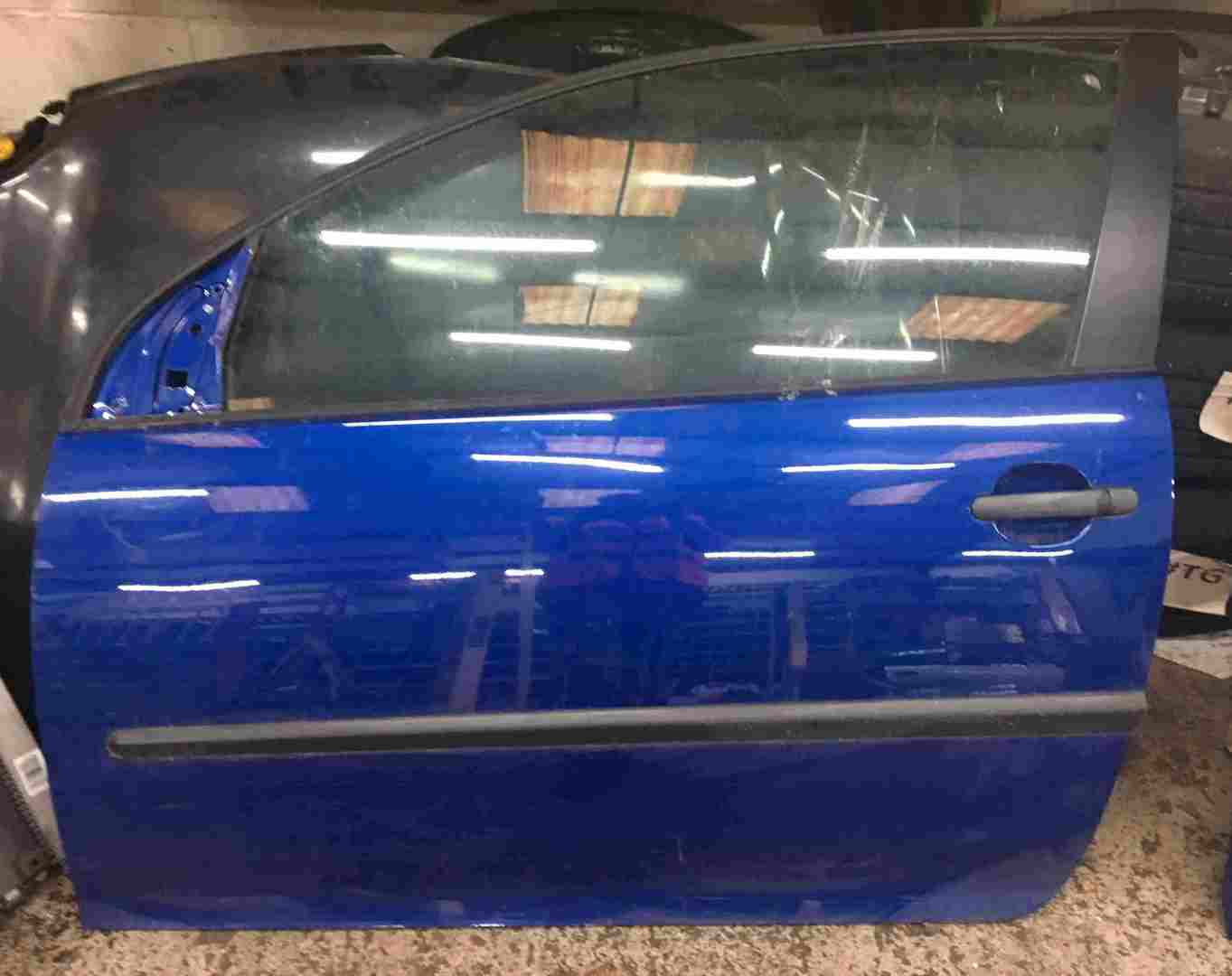 Volkswagen Golf MK5 2003-2009 Passenger NSF Front Door Blue LC5J 3dr