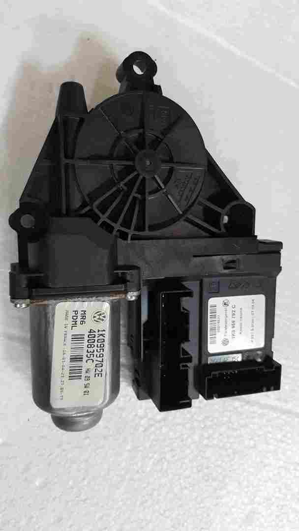 Volkswagen Golf MK5 2003-2009 Passenger NSF Front Window Motor 1K0959792C