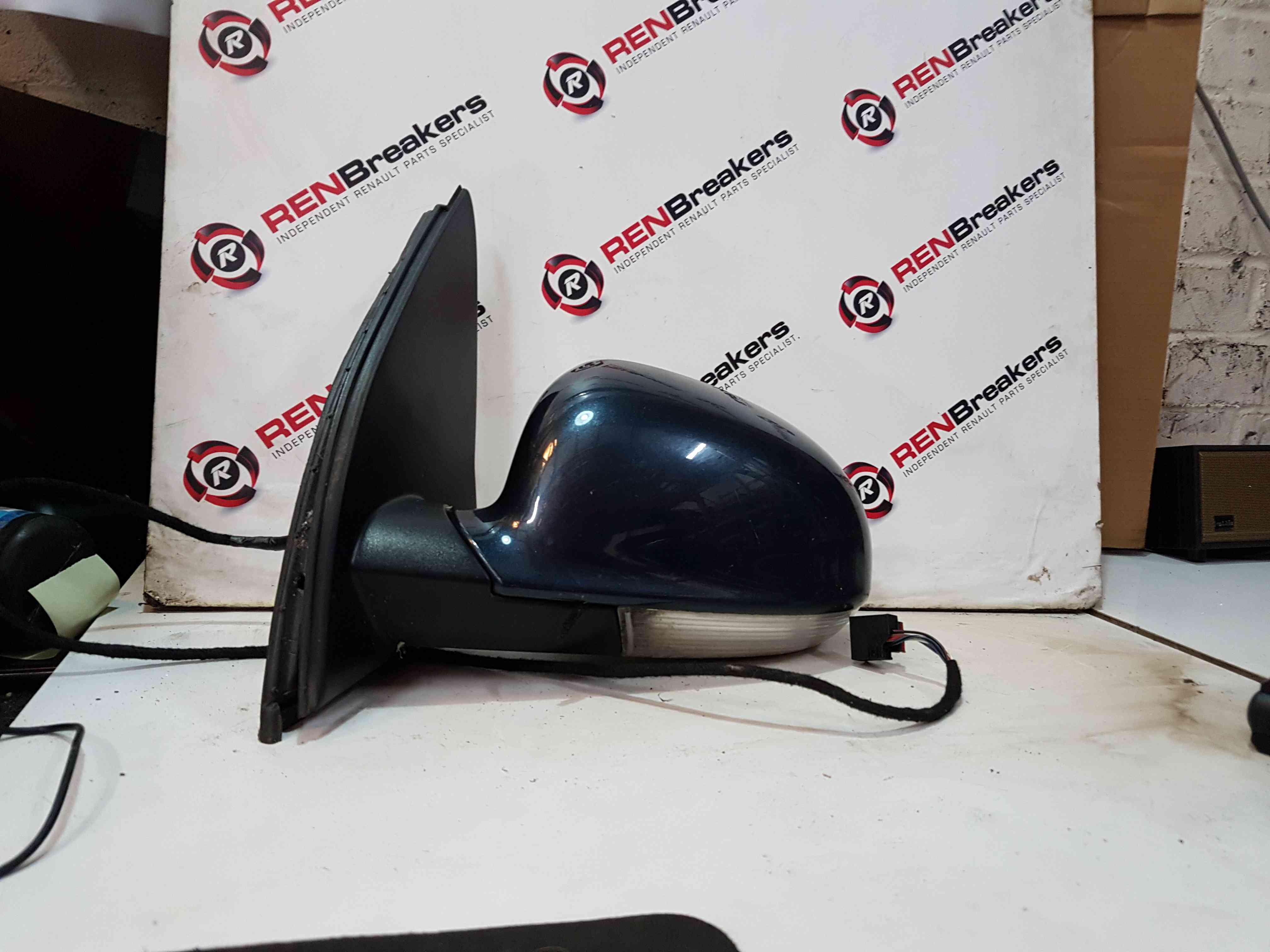 Volkswagen Golf MK5 2003-2009 Passenger NSF Front Wing Mirror Blue Lc5f