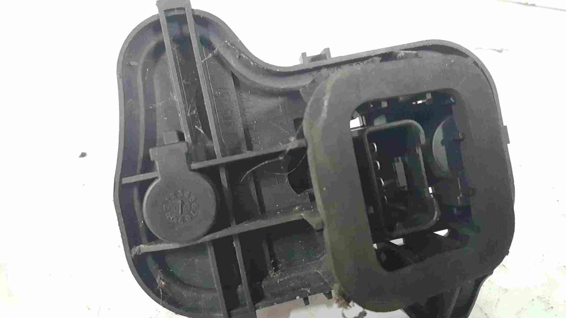 Volkswagen Golf MK5 20032009 Passenger NSR Rear Bulb Holder Store