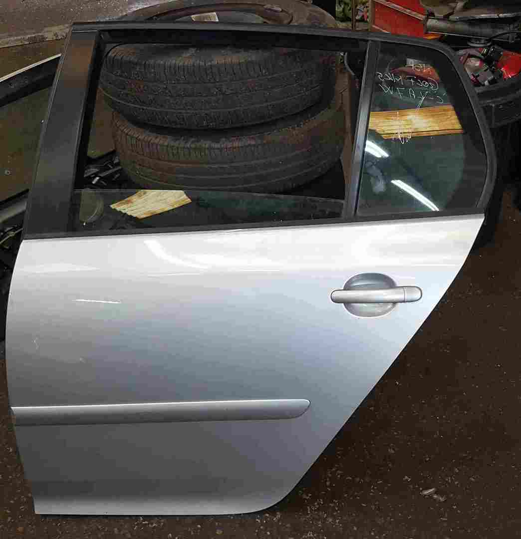 Volkswagen Golf MK5 2003-2009 Passenger NSR Rear Door Silver LA7W