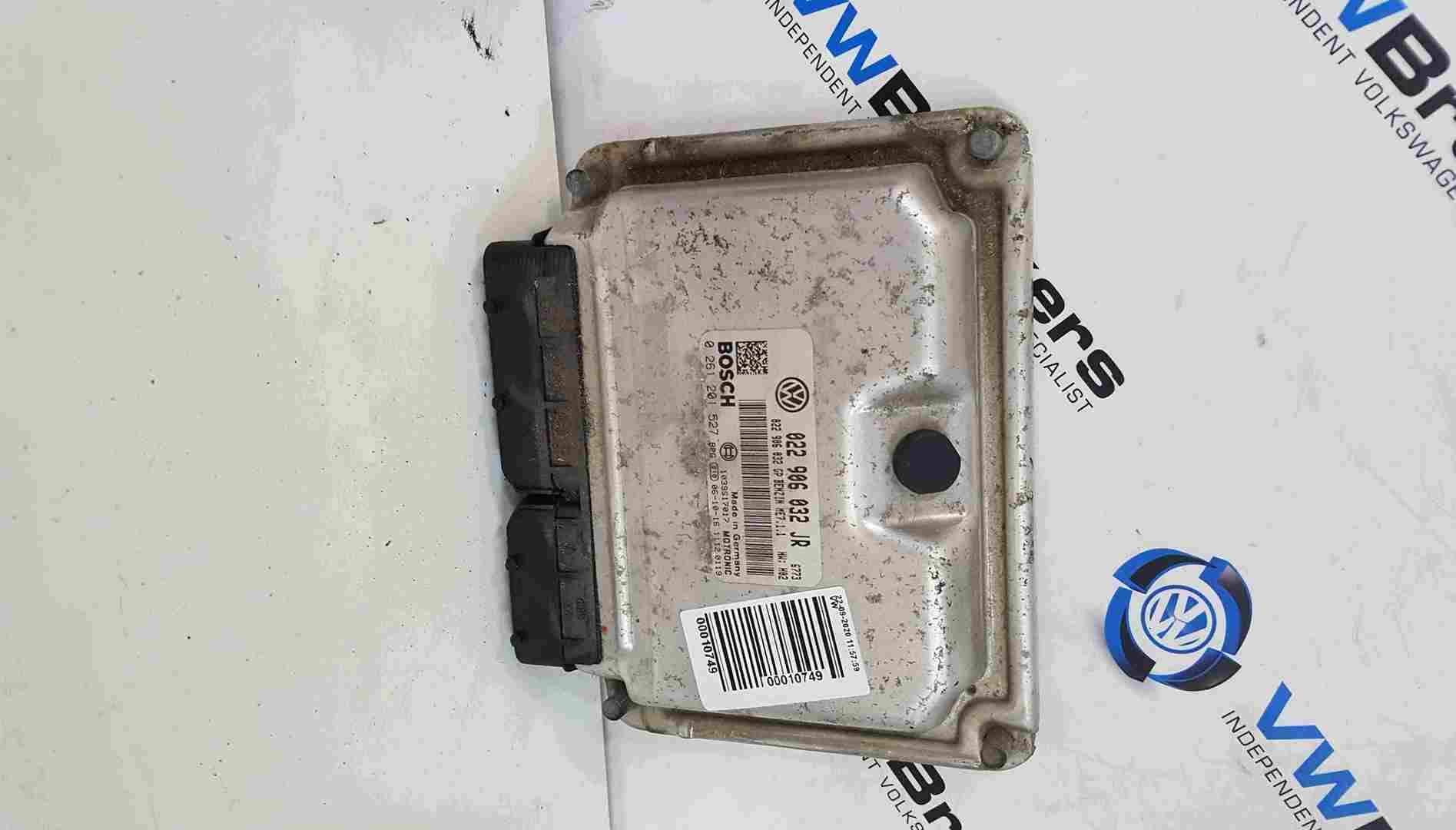 Volkswagen Golf MK5 2003-2009 R32 3.2 Engine Control Unit ECU Computer