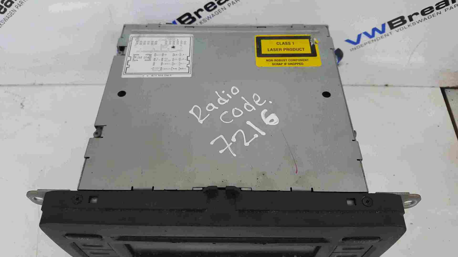 Volkswagen Golf MK5 2003-2009 Radio Cd Player Unit Head Unit + Code 1K0035186P