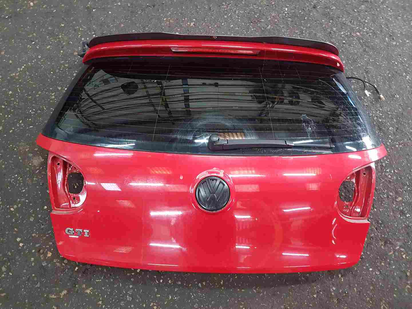 Volkswagen Golf MK5 GTi 2003-2009 Rear Boot RED Ly3d