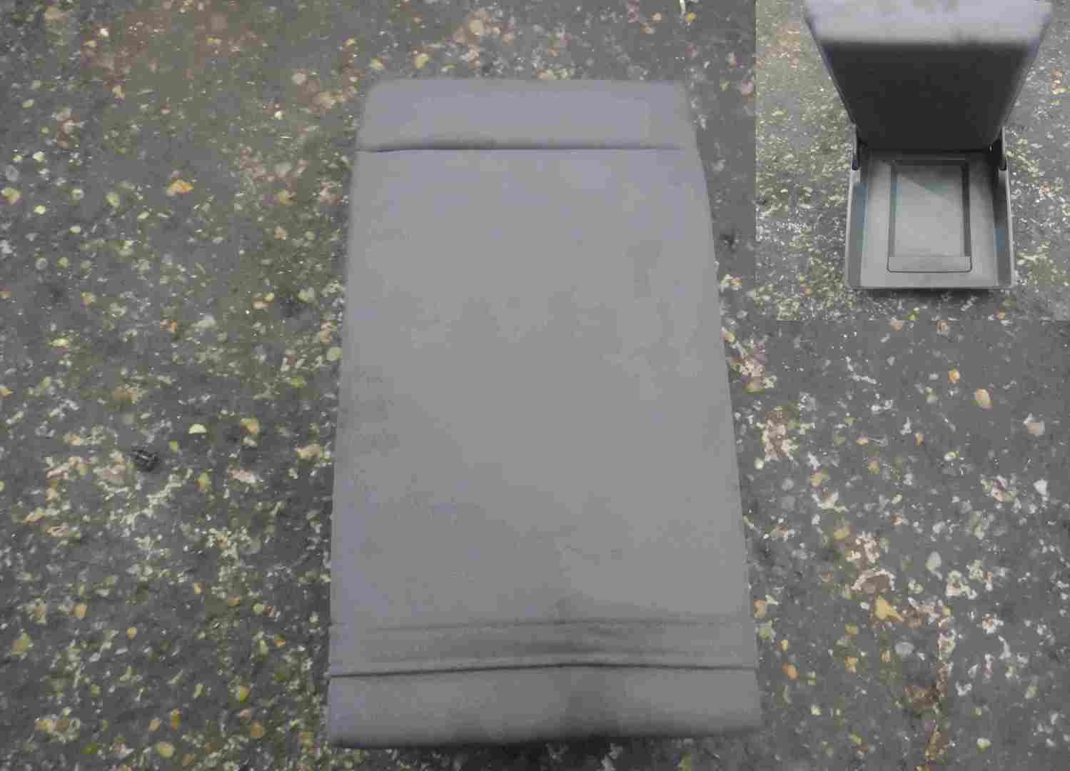 Volkswagen Golf MK5 2003-2009 Rear Seat Bench Centre Arm Rest