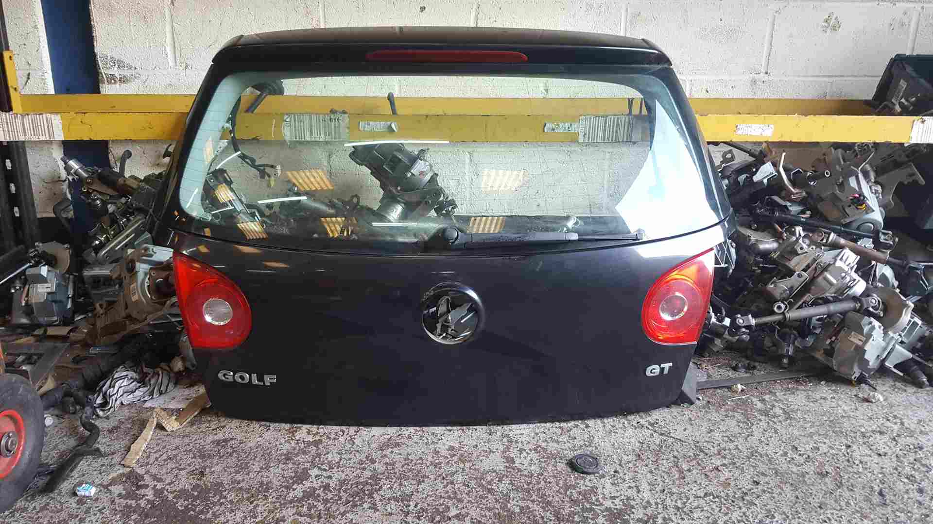 Volkswagen Golf MK5 2003-2009 Rear Tailgate Boot Black GT 5dr  Lc9z
