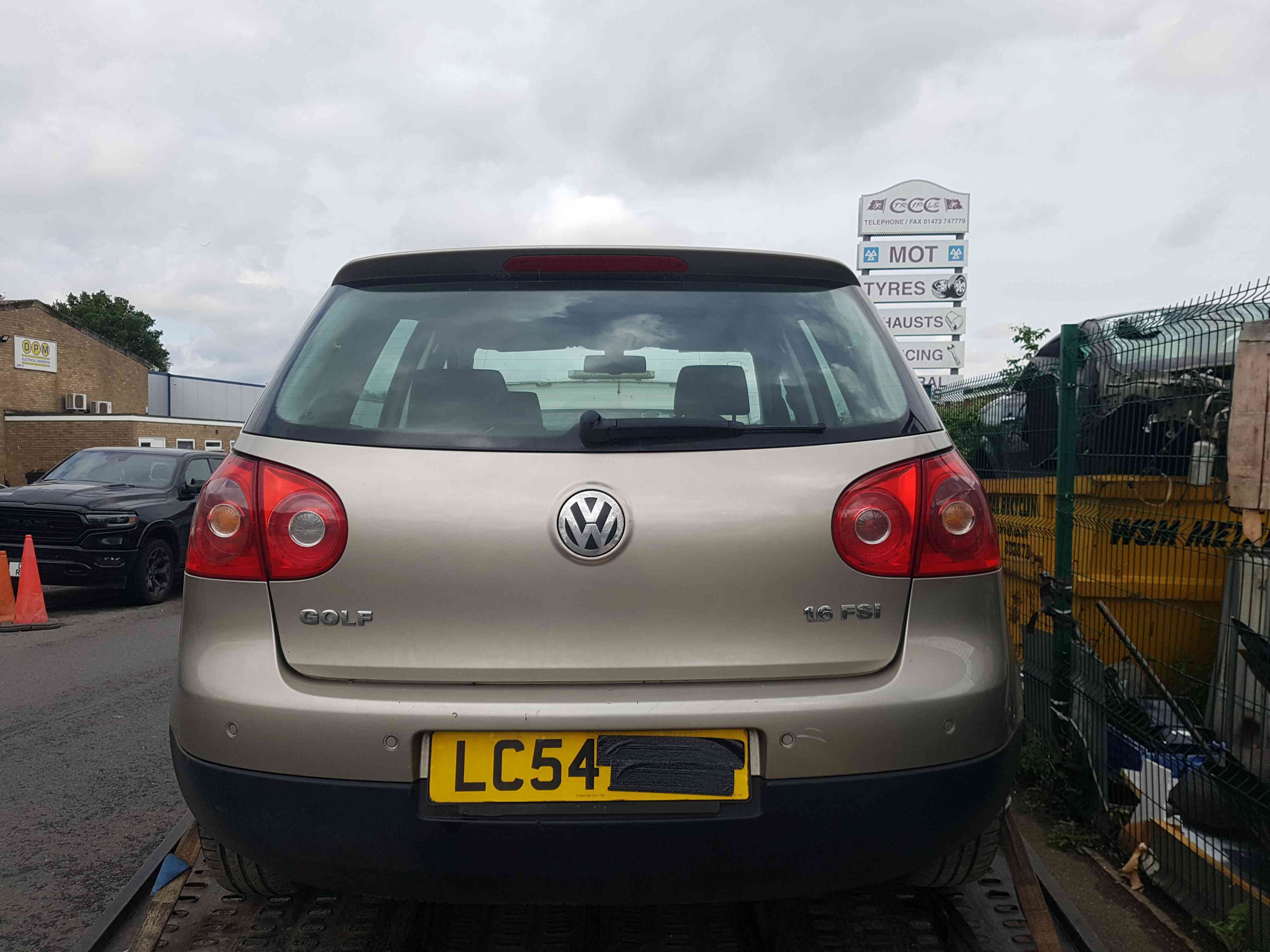 Volkswagen Golf MK5 2003-2009 Rear Tailgate Boot Wheat Beige Ld1w