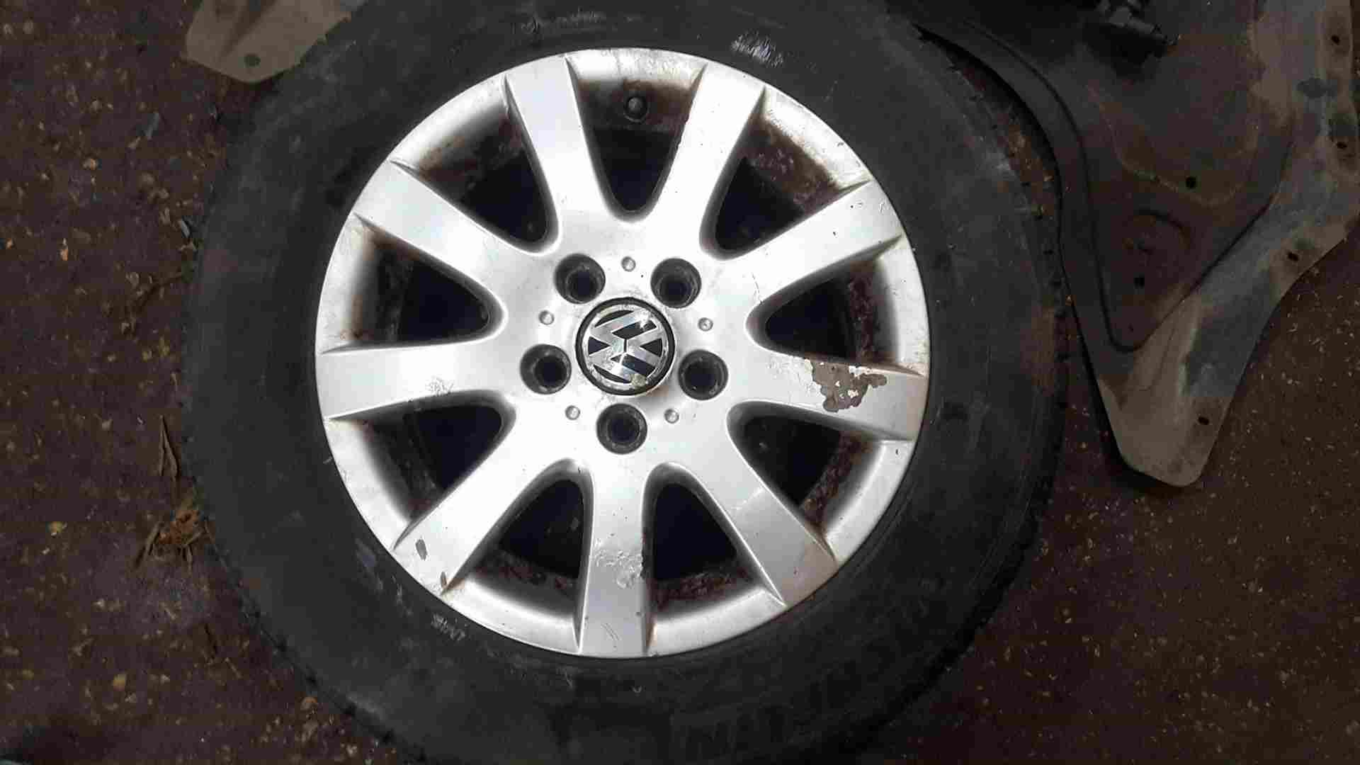 Volkswagen Golf MK5 2003-2009 Ronal Alloy Wheel 15 inch 3/5
