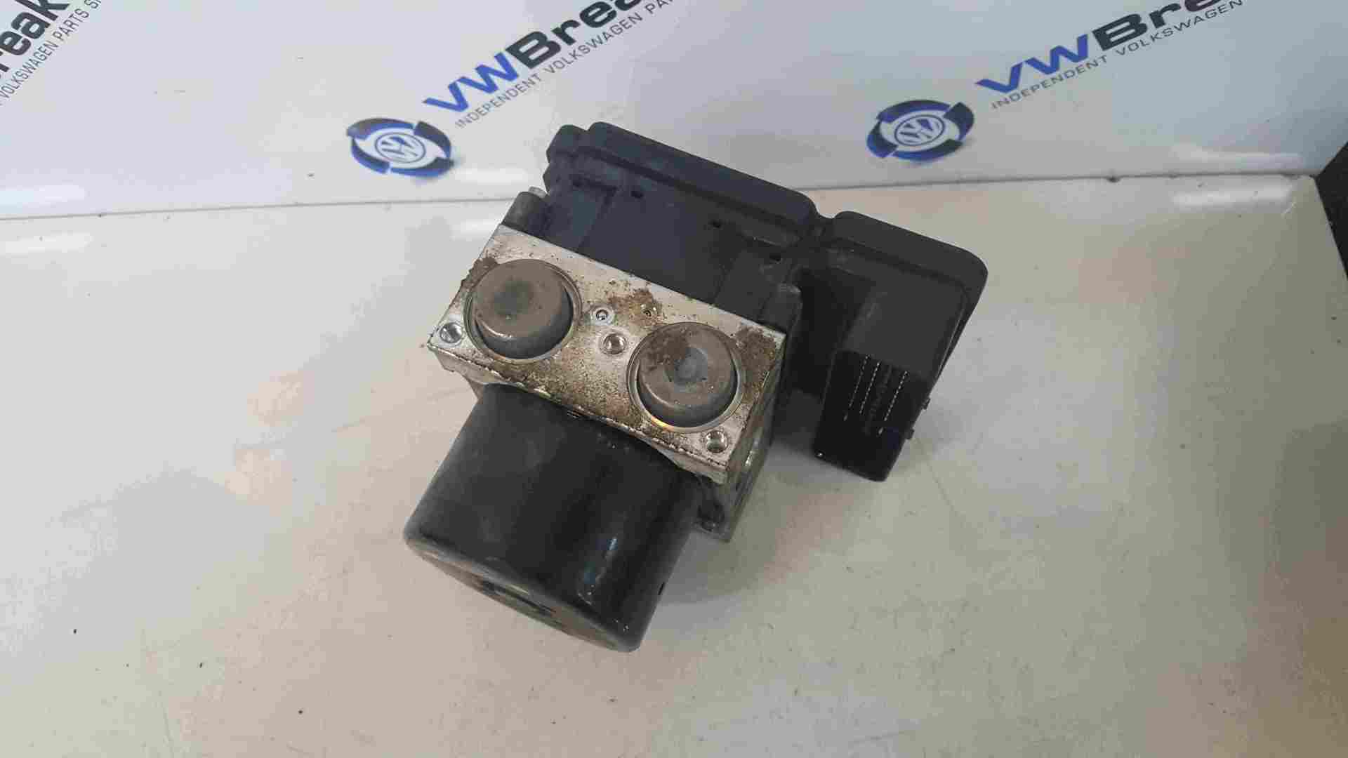 Volkswagen Golf MK5 Audi Skoda Scirocco 2009-2012 ABS Pump Unit ECU 1K0614517BD