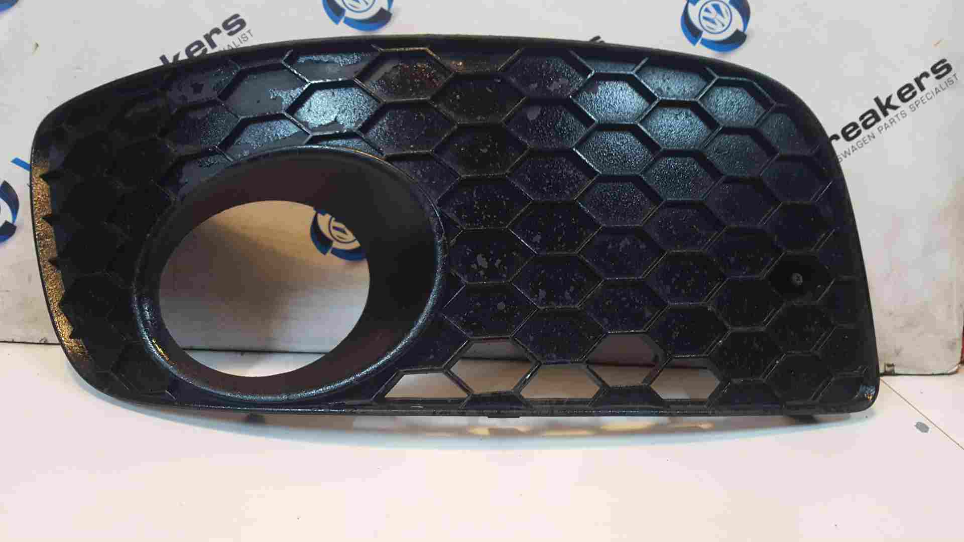 Volkswagen Golf MK5 GTI 2003-2009 Drivers OSF Front Bumper FOG Surround Trim