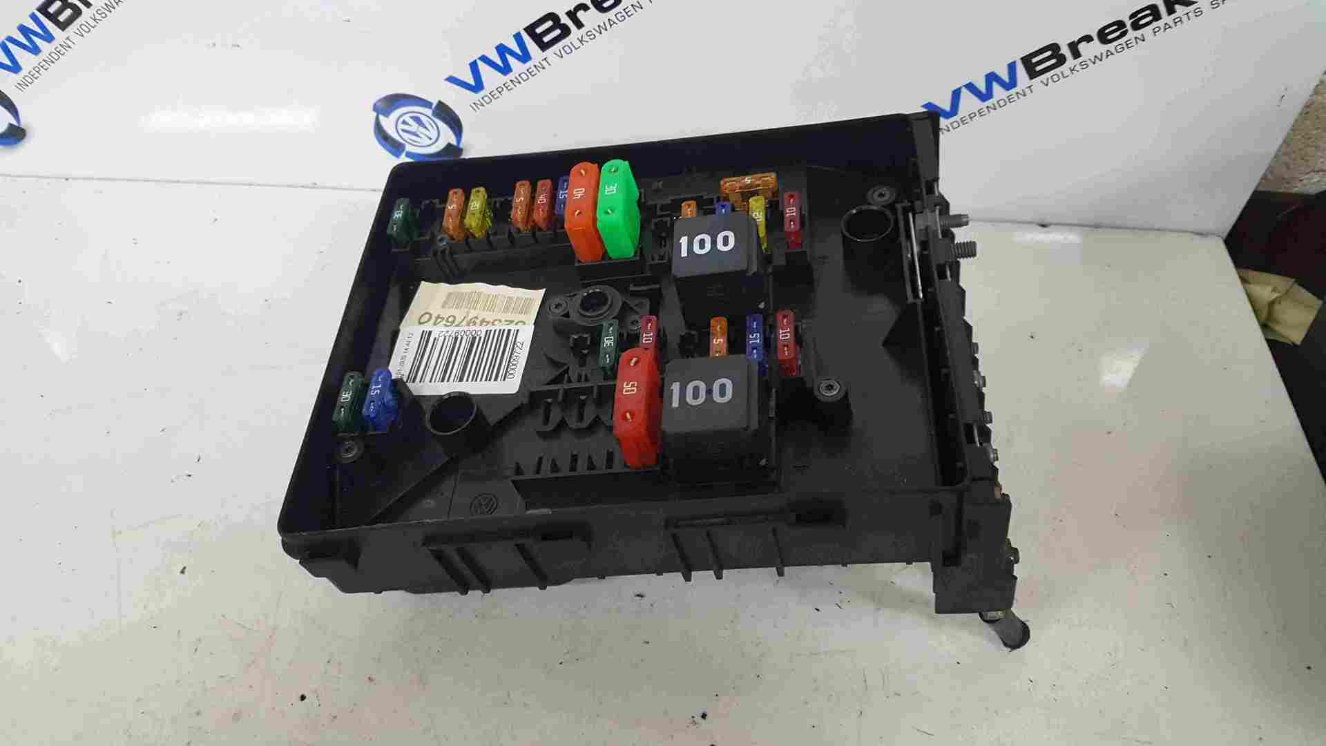 Volkswagen Golf MK6 2009-2012 1.4 TSi Fuse Box Board 1K0937629A
