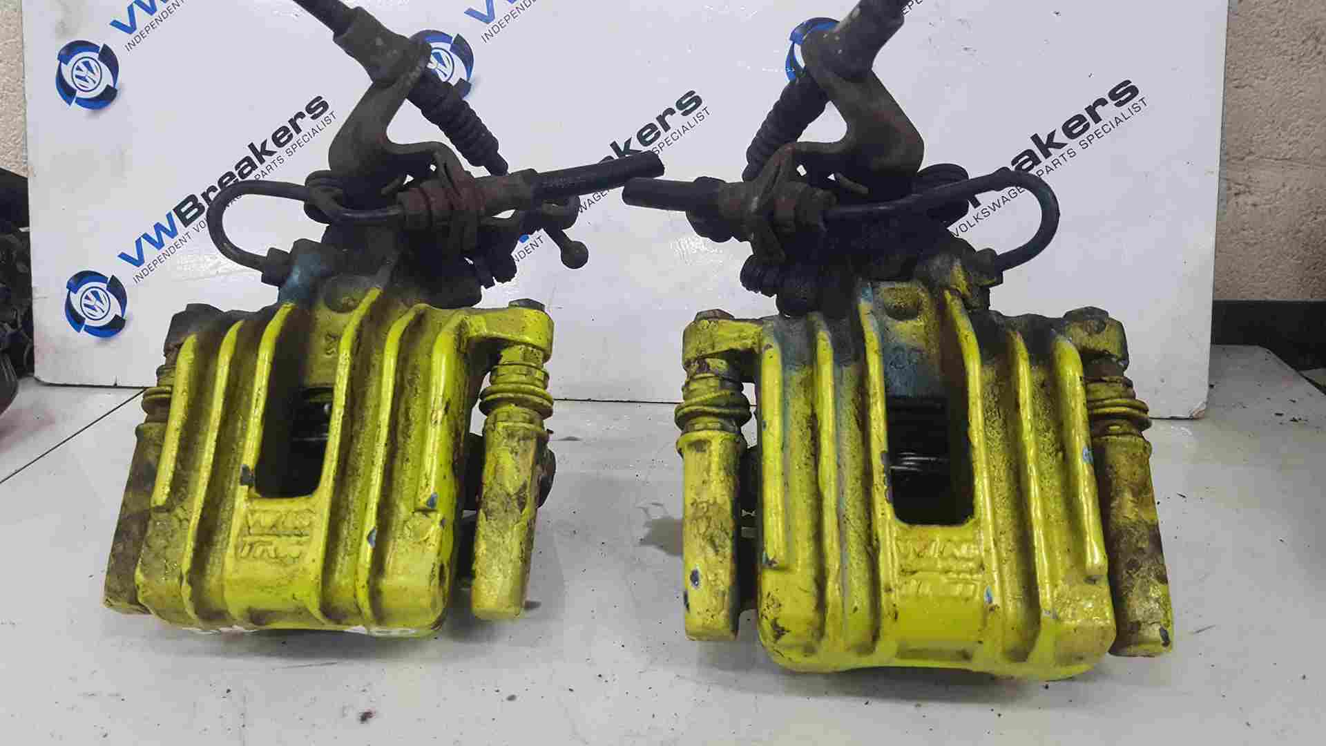 Volkswagen Golf MK6 2009-2012 2.0 GTD Green SET Of Calipers Rear