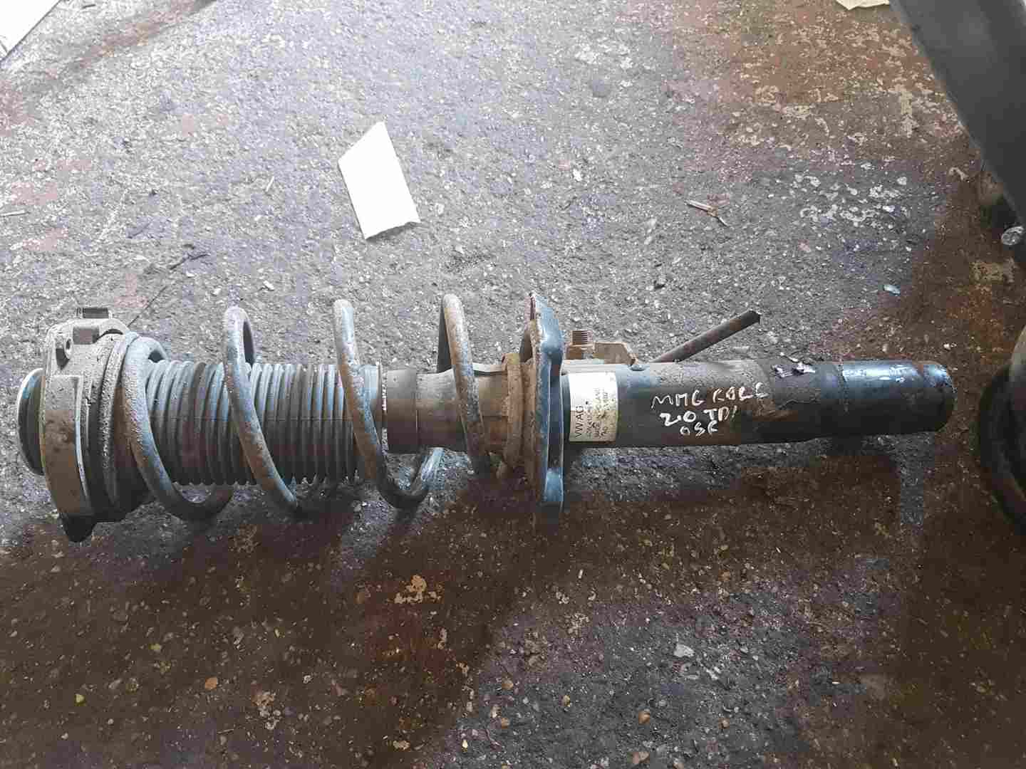 Volkswagen Golf MK6 2009-2012 2.0 TDI Driver OSF Front Shock LEG Spring