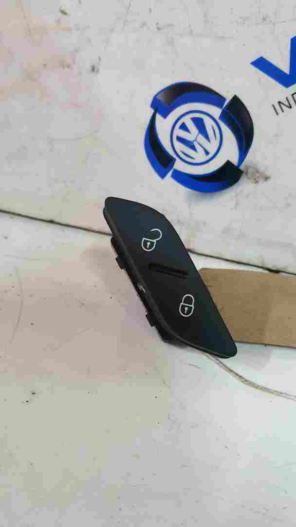 Volkswagen Golf MK6 2009-2012 Central Locking Switch 5K0962126
