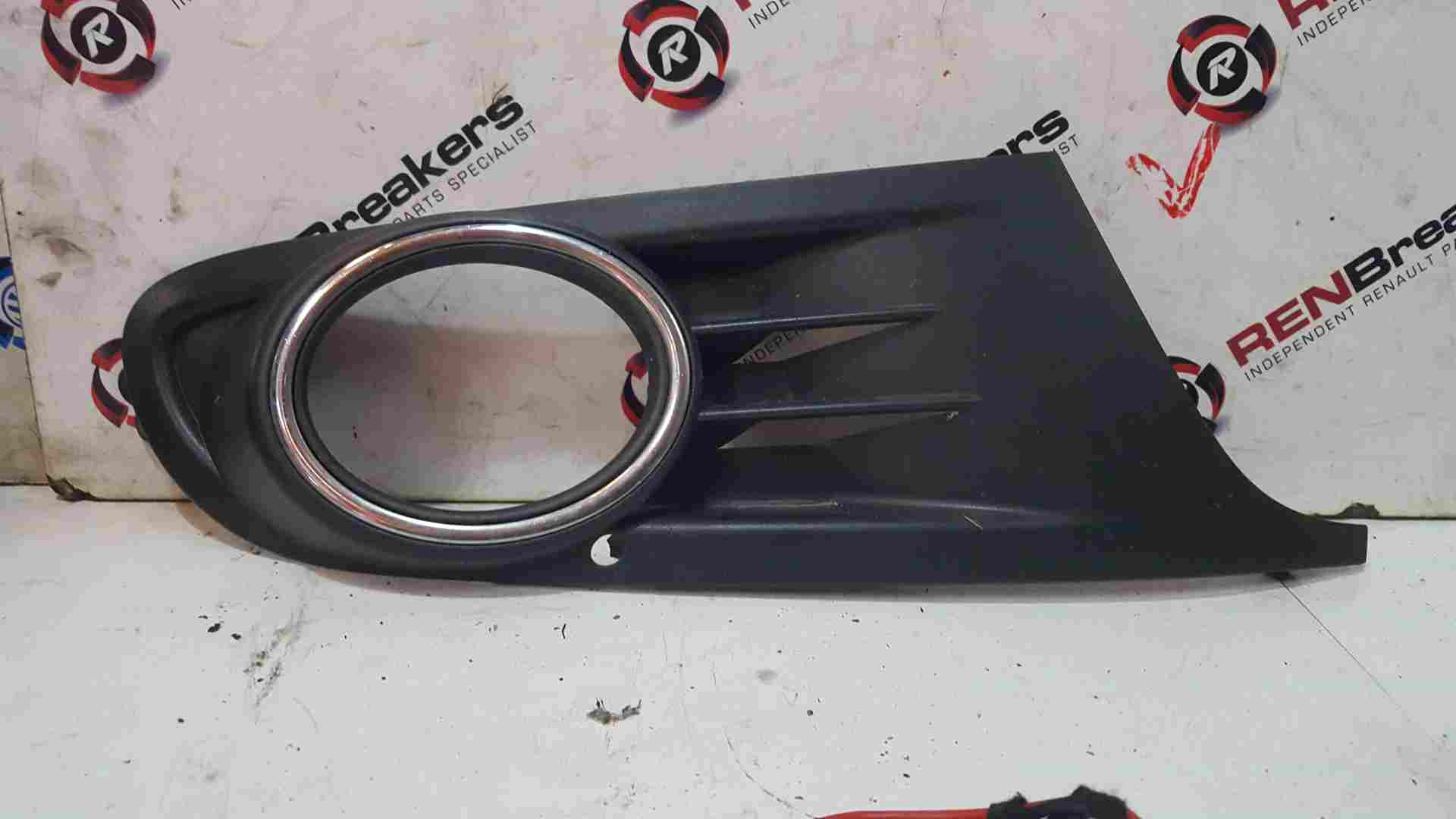 Volkswagen Golf MK6 2009-2012 Driver OSF Bumper FOG Light Insert Grill 5K0853666