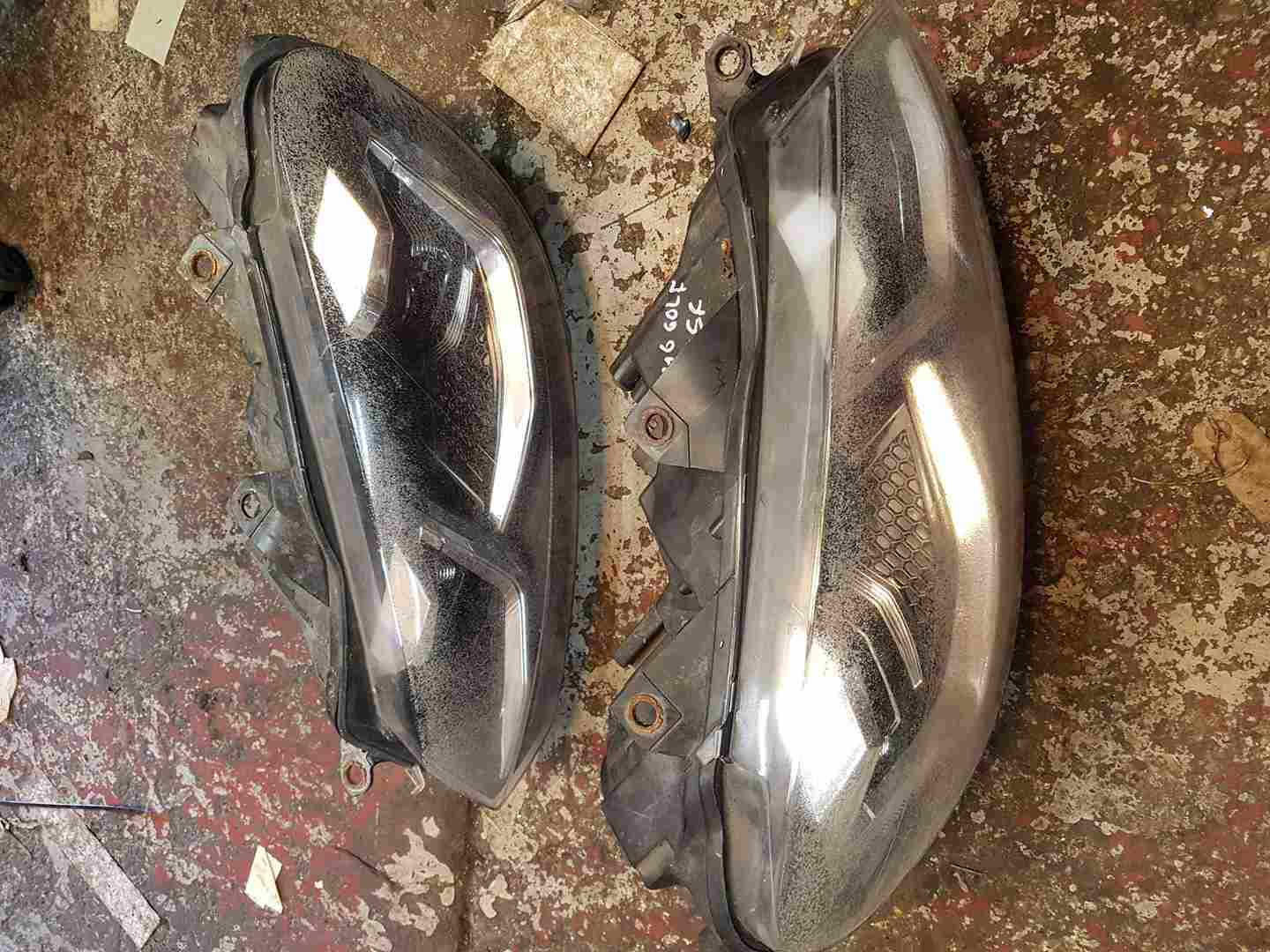 Volkswagen Golf MK6 2009-2012 GTD Led Aftermarket Headlights 