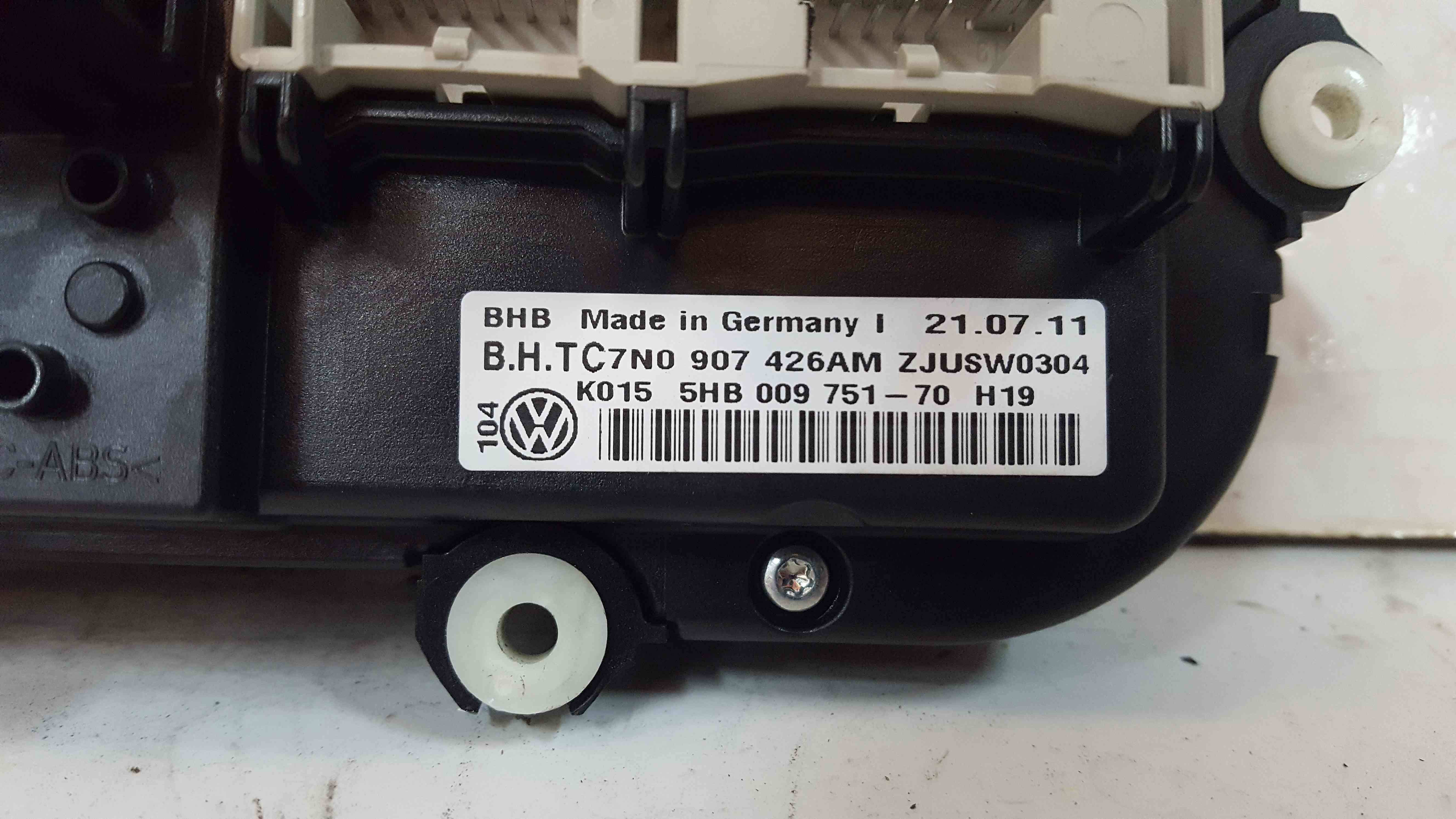 Volkswagen Golf MK6 2009-2012 Heater Controls Dials Switches Aircon 7N0907426am