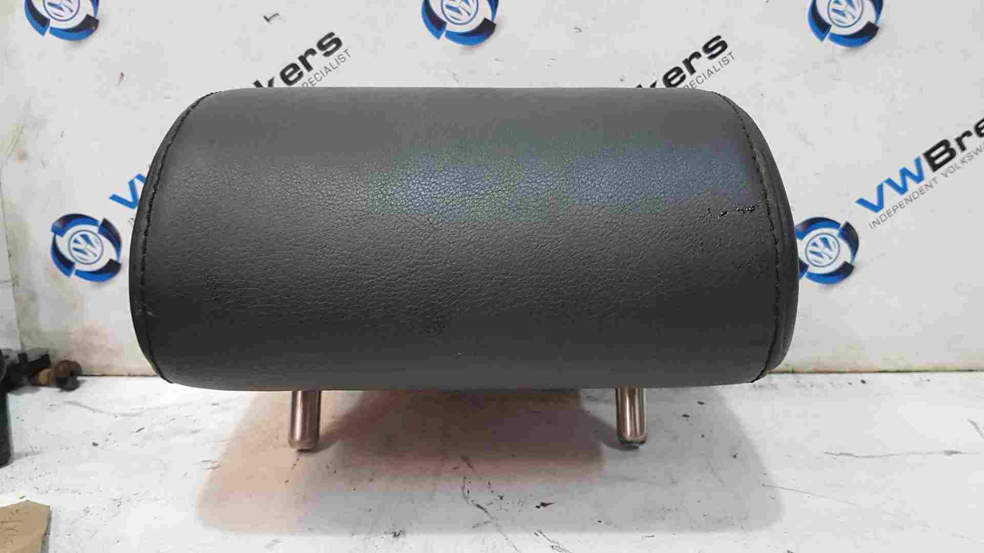 Volkswagen Golf MK6 2009-2012 Middle Rear Seat Chair Leather Head Rest Black X1