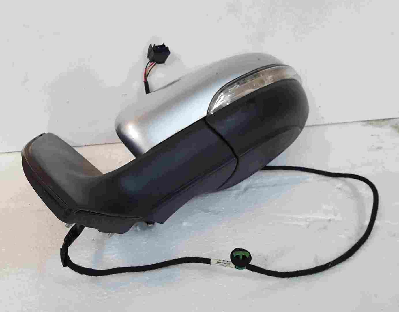 Volkswagen Golf MK6 2009-2012 Passenger NS Wing Mirror Silver LA7W