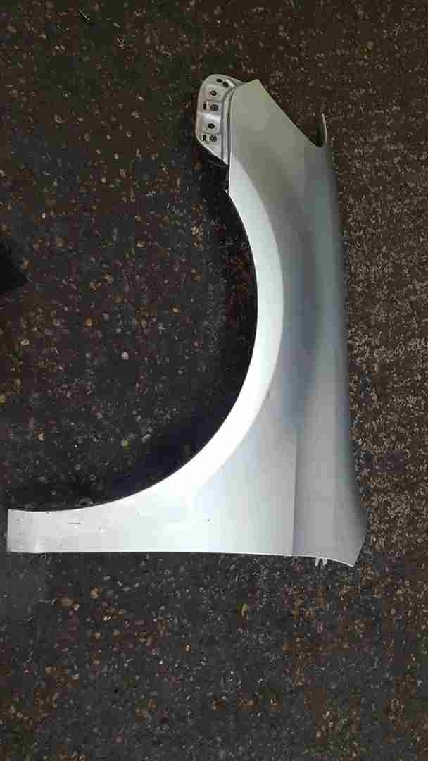 Volkswagen Golf MK6 2009-2012 Passenger NS Wing Silver Blue Lr7l