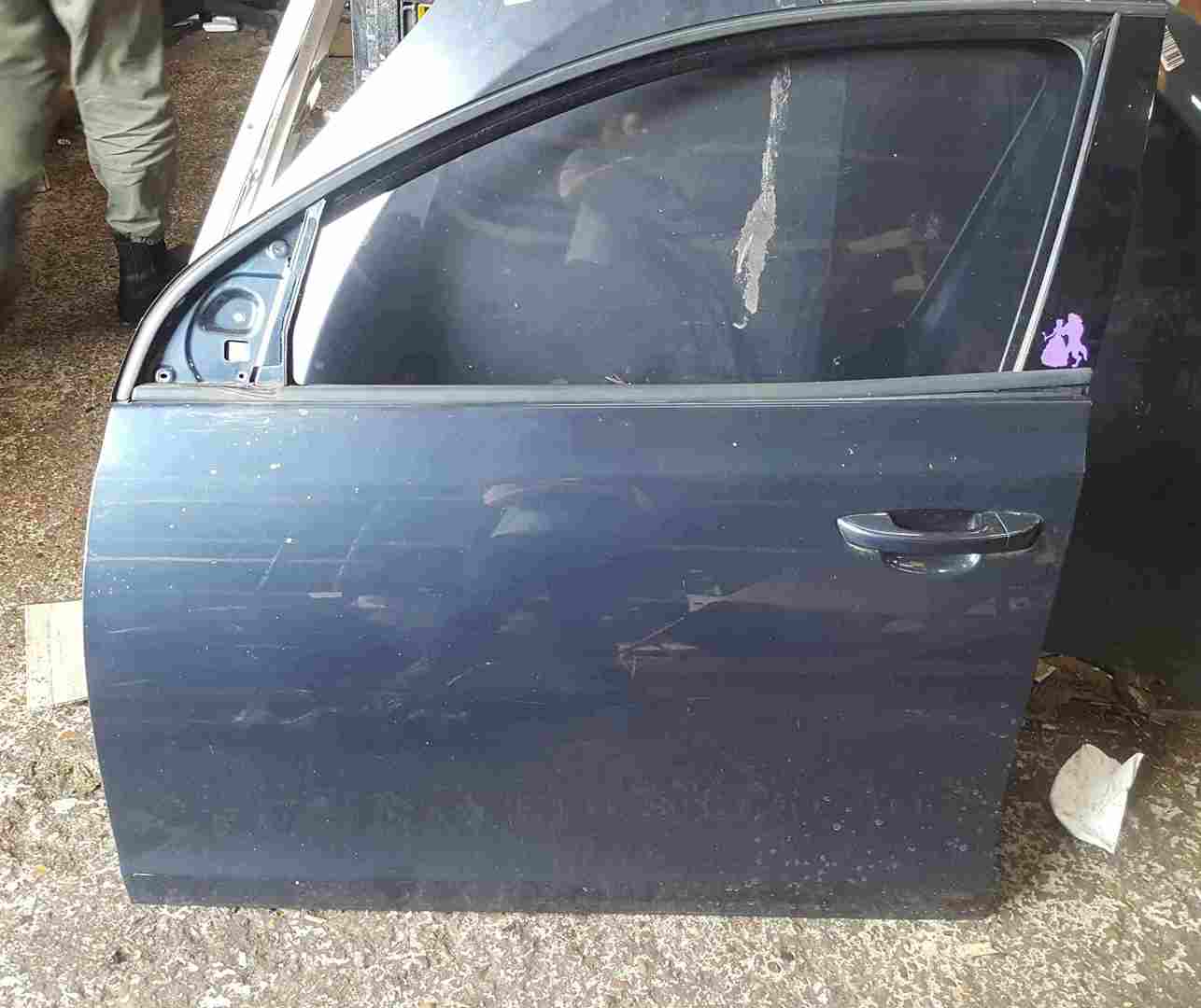 Volkswagen Golf MK6 2009-2012 Passenger NSF Front Door Grey Blue LC5F 5dr