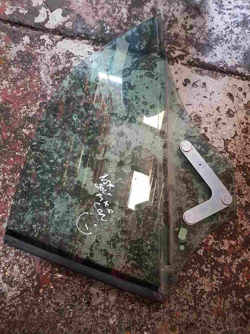 Volkswagen Golf MK6 Convertible 2009-2012 Passenger NSR Rear Window Glass
