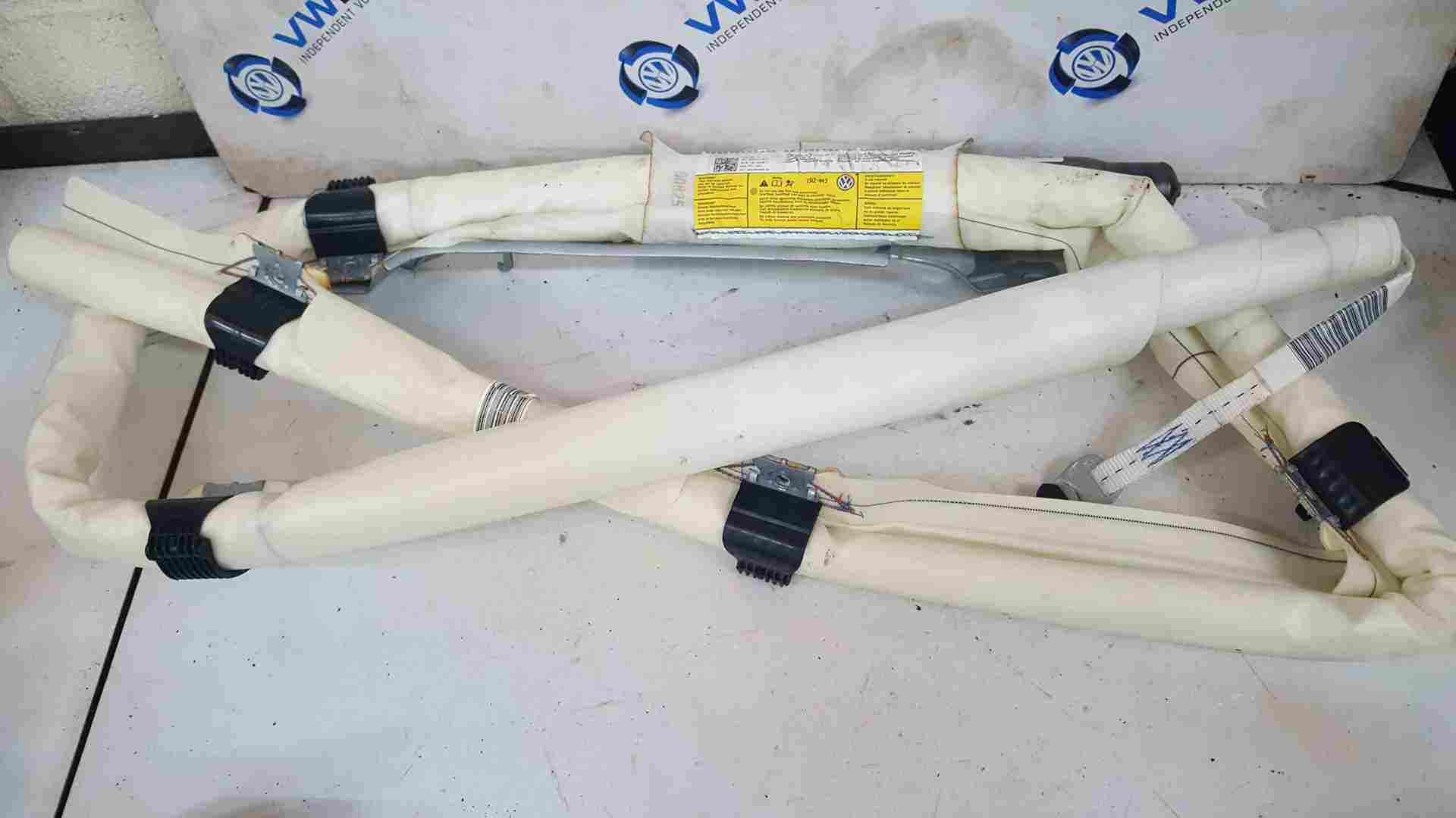 Volkswagen Golf MK6 Estate 2009-2012 Driver OS Roof Curtain Side Bag 1K9880742F