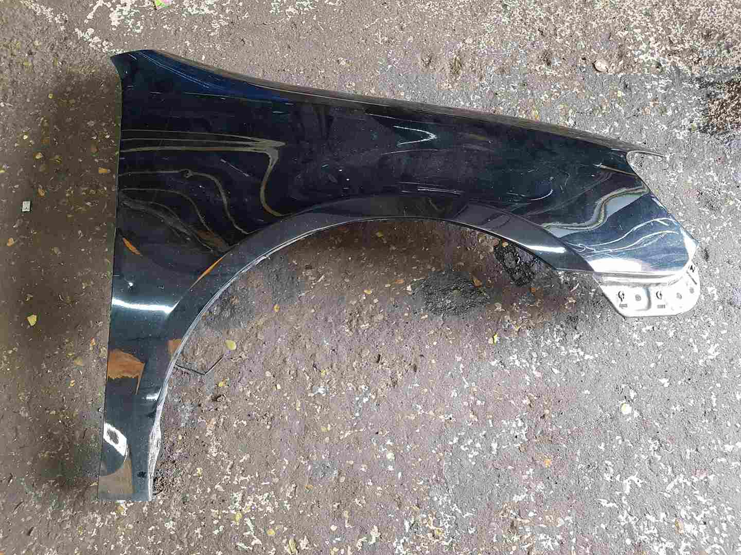 Volkswagen Golf MK6 Estate 2009-2012 Drivers Os Wing Black L041