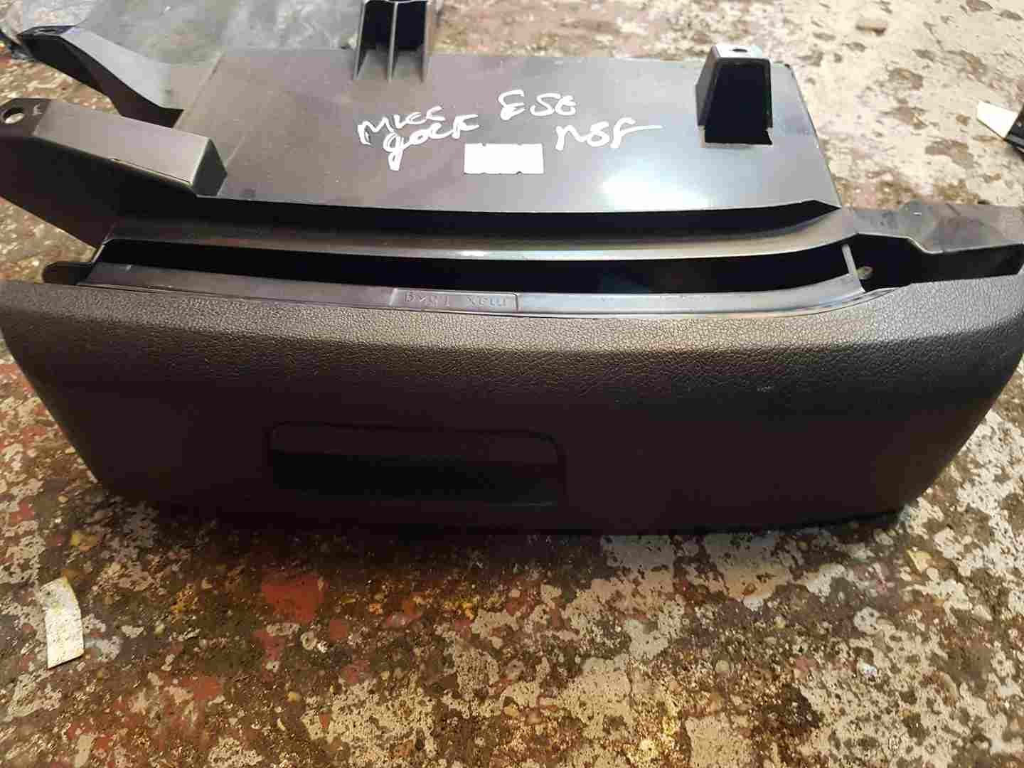 Volkswagen Golf MK6 Estate 2009-2012 Passenger Under Floor Copartment Storage