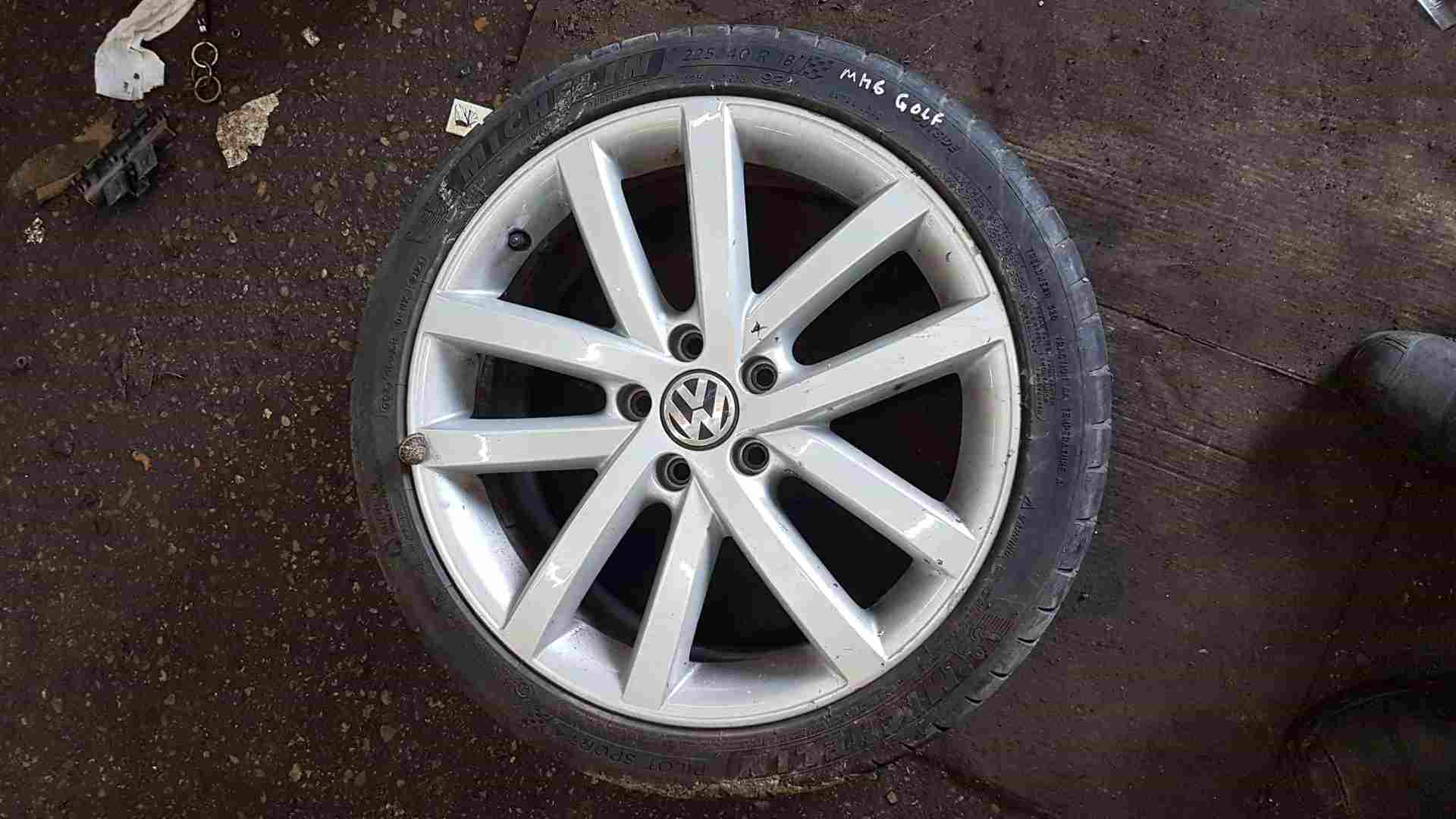Volkswagen Golf MK6 GTD 2009-2012 Alloy Wheel + Tyre 18Inch 225 40 18 6Mm 5/5