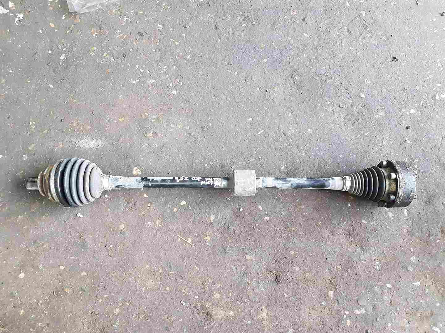 Volkswagen Golf MK7 2012-2017 1.4 TSI Drivers OSF Front Driveshaft 5Q0407272DB