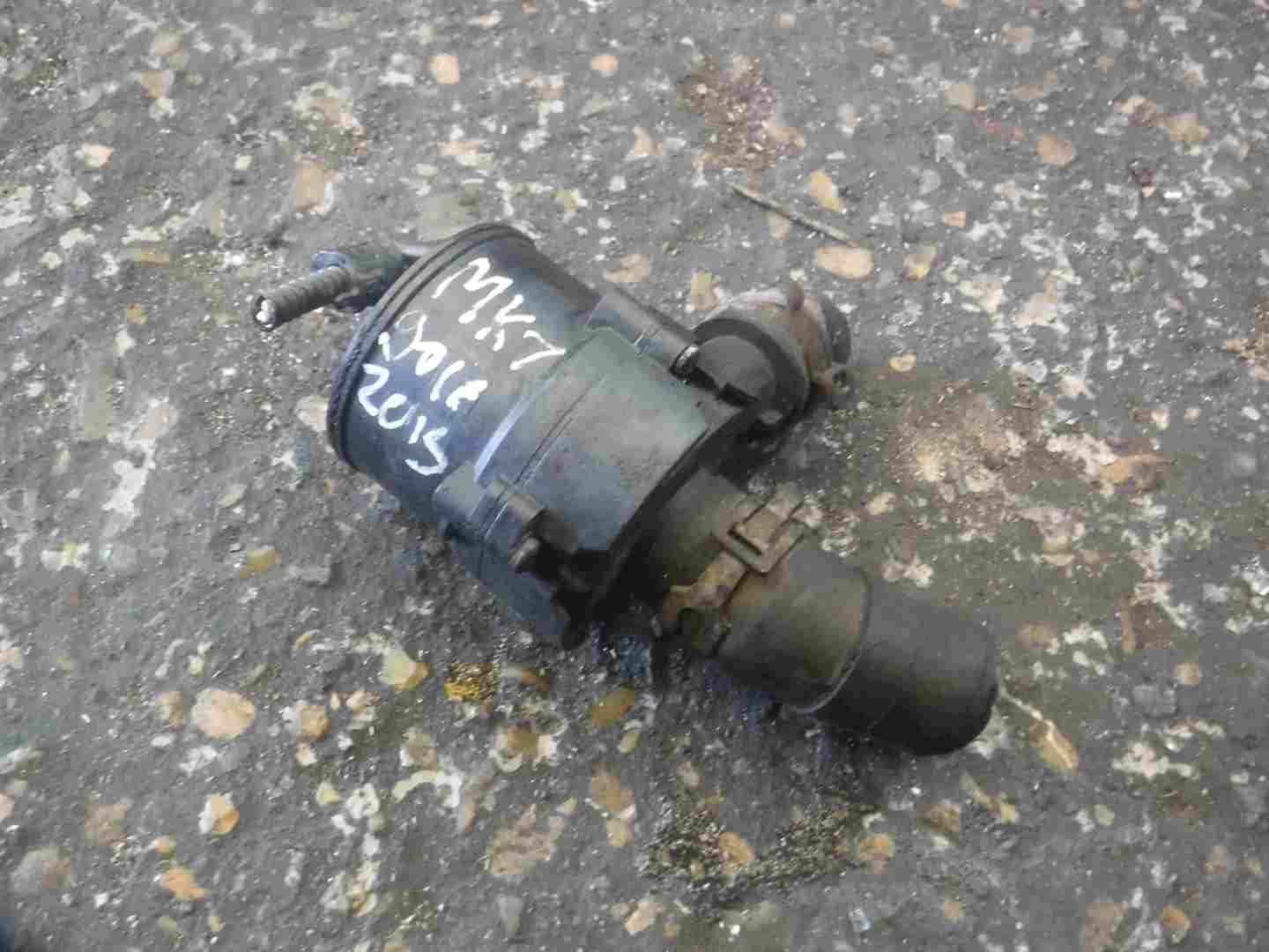 Volkswagen Golf MK7 2012-2017 1.6 TDi Engine Water Pump CLHA 5G0965567
