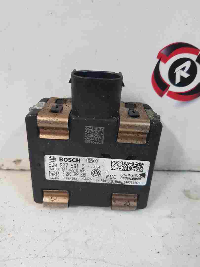 Volkswagen Golf MK7 2012-2017 ACC Distance Radar Sensor Distance Control Unit