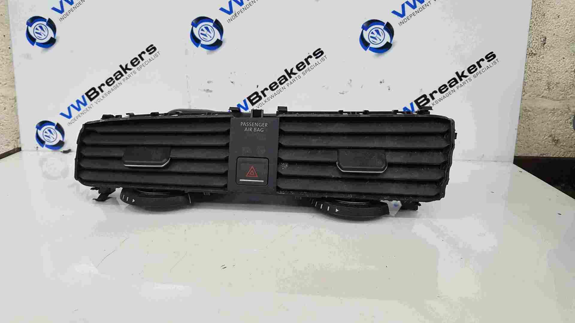 Volkswagen Golf MK7 2012-2017 Centre Heater Vents 5G2815736D