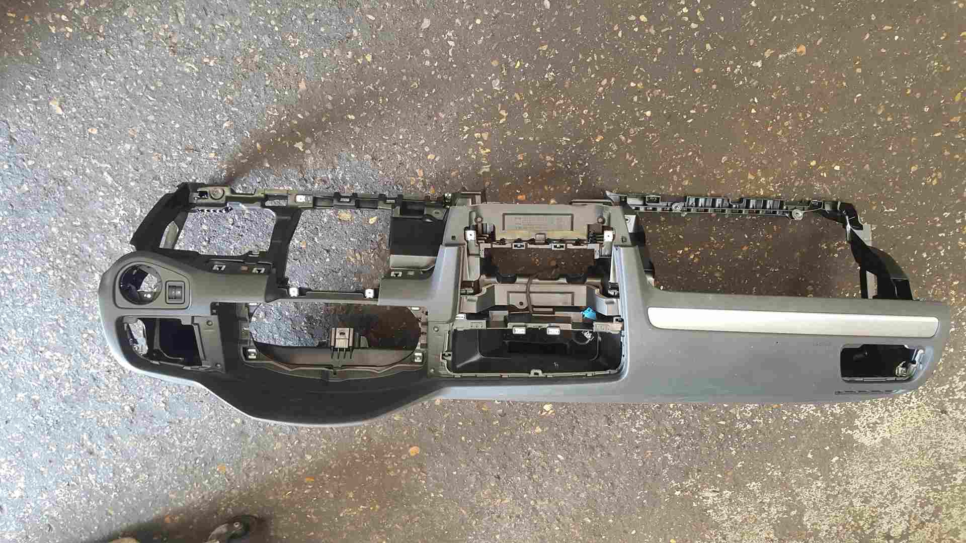 Volkswagen Golf MK7 2012-2017 Dashboard KIT Seat Belt Drivers bag 5G4880742D